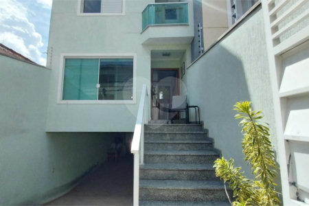 Sobrado à venda com 2 suítes em Vila Mazzei, São Paulo, SP
