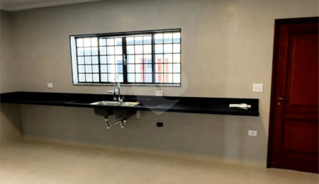 Sobrado à venda com 4 quartos, sendo 1 suíte,  em Vila Alpes Suíços, Indaiatuba, SP