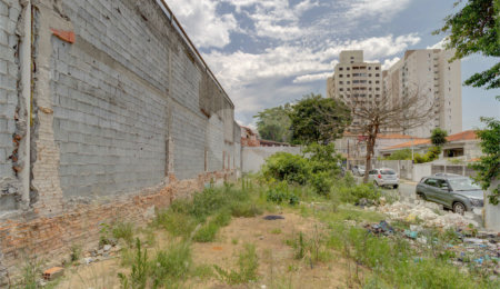Terreno à venda em Cupecê, São Paulo, SP