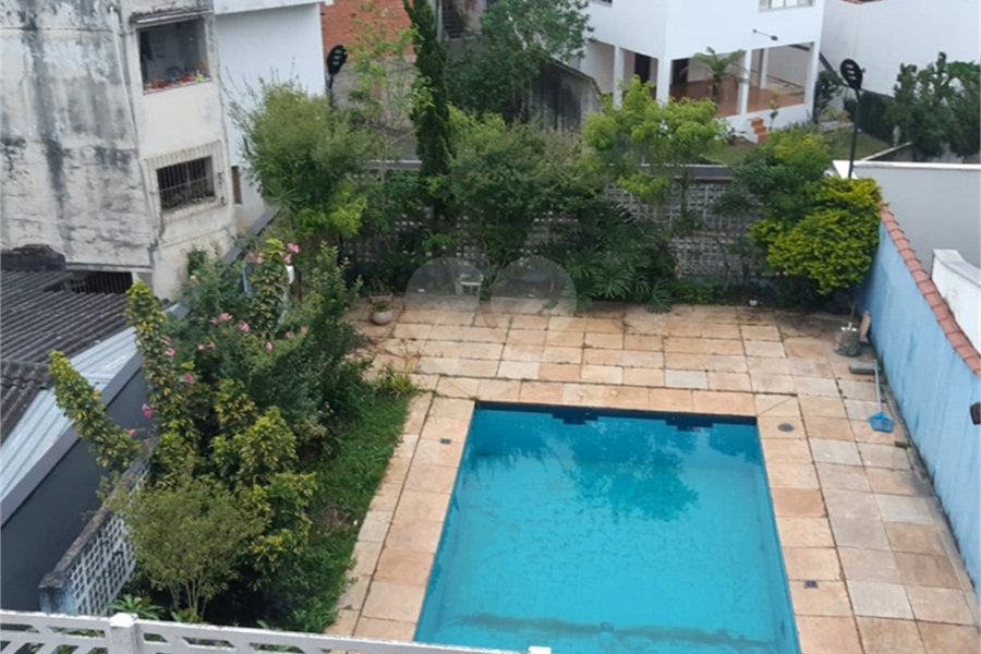 Casa à venda com 4 quartos, sendo 1 suíte, em Horto, São Paulo, SP