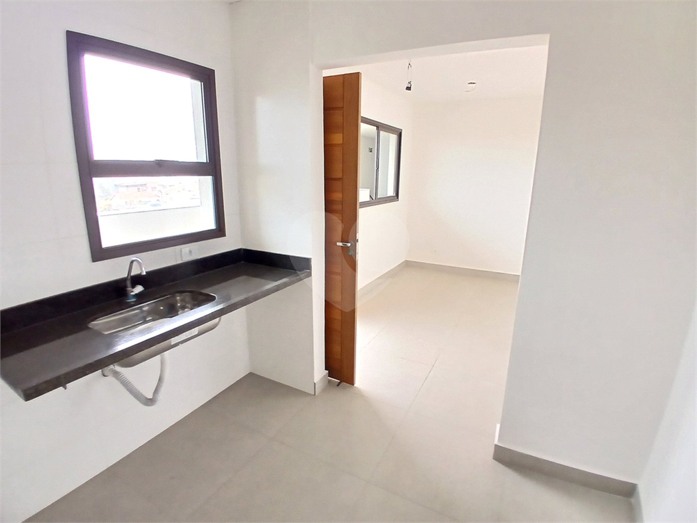 Apartamento à venda com 2 quartos em Vila dos Remédios, São Paulo, SP