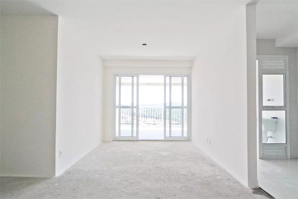 Apartamento à venda com 2 quartos, sendo 1 suíte, em Parque São Domingos, São Paulo, SP