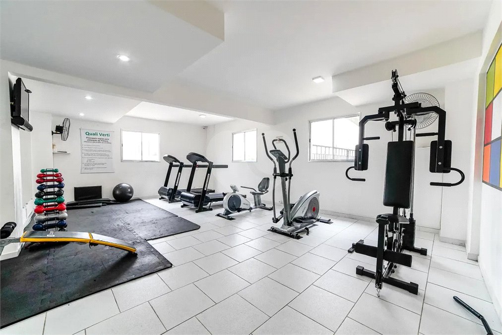 Apartamento à venda com 3 quartos, sendo 1 suíte, em Vila Mazzei, São Paulo, SP