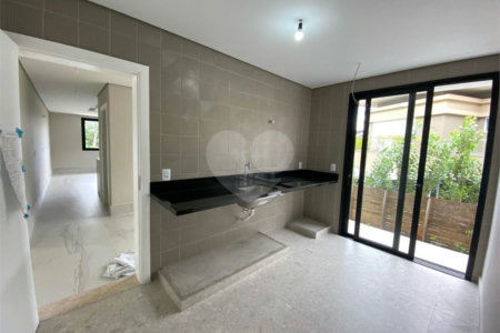 Casa à venda com 4 suítes em Residencial Jatibela, Campinas, SP