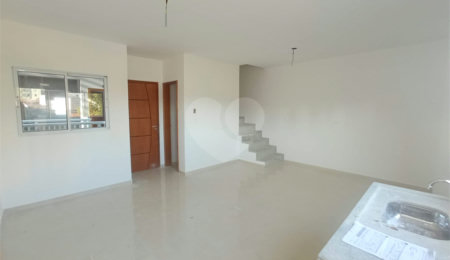 Casa à venda com 2 quartos no condomínio Aragão, São Paulo - SP