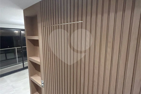 Apartamento à venda ou para alugar com 1 suíte em Pinheiros, São Paulo, SP