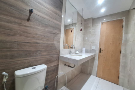 Apartamento à venda com 4 quartos, sendo 1 suíte, em Tijuca, Rio de Janeiro, RJ