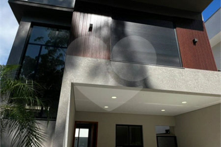 Casa à venda com 4 suítes no condomínio Bella Cittá Villagio I, Mogi das Cruzes - SP