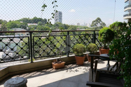 Apartamento à venda com 5 suítes em Vila Ida, São Paulo, SP