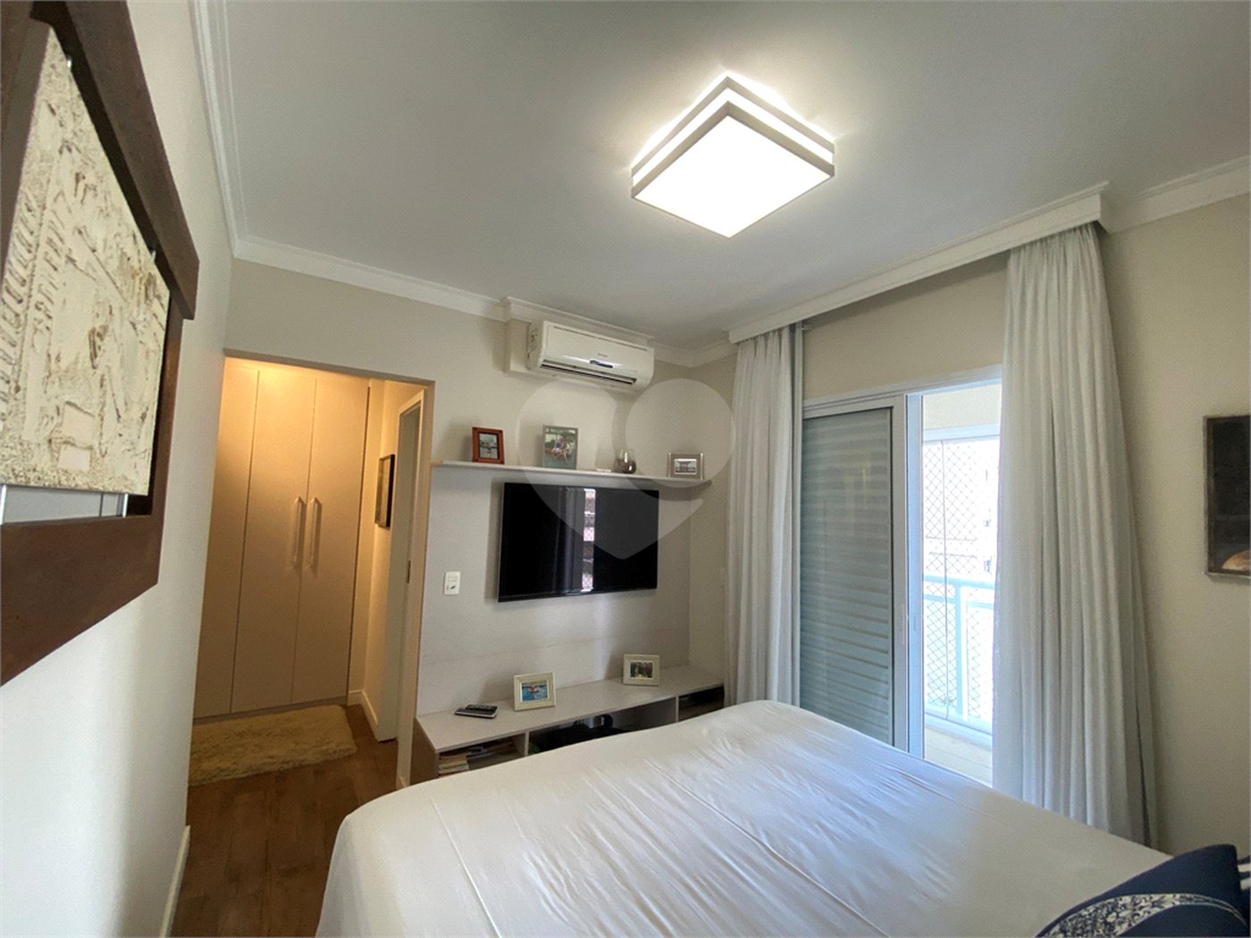 Apartamento à venda com 3 suítes em Barra Funda, São Paulo, SP