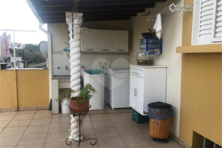 Casa à venda com 5 quartos, sendo 3 suítes, em Vila Almeida, Indaiatuba, SP