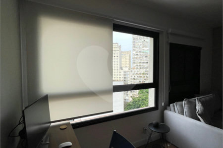Apartamento à venda ou para alugar com 1 suíte em República, São Paulo, SP