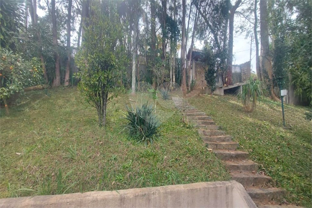 Casa à venda com 3 quartos no condomínio Cinco Lagos, Mairiporã - SP
