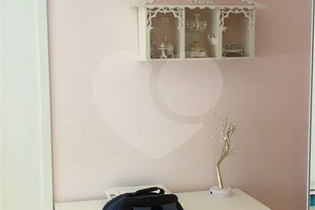 Apartamento na Mooca com 204 m² com vista maravilhosa, sendo 3 suítes e 4vagas.