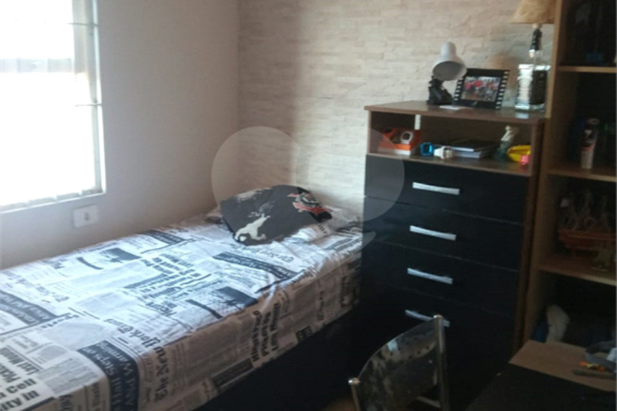 Sobrado à venda com 3 quartos, sendo 1 suíte,  em Tremembé, São Paulo, SP