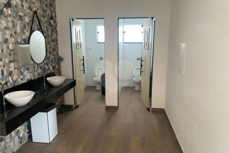 Casa à venda com 3 quartos, sendo 1 suíte, em Condomínio Flamboyant-b, Atibaia, SP