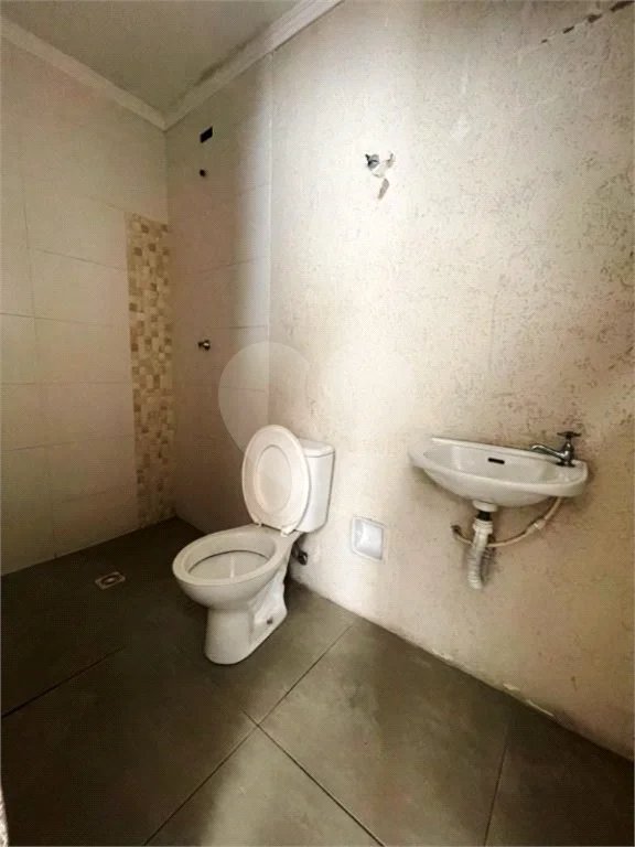 Sobrado à venda com 3 quartos, sendo 1 suíte, em Jardim Rosa de Franca, Guarulhos, SP