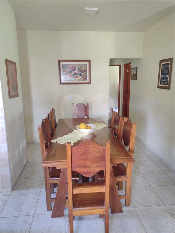 Sítio à venda com 4 quartos no Centro, Araçoiaba da Serra, SP
