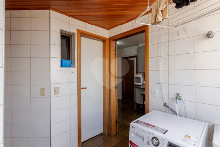 Apartamento à venda com 3 suítes em Aclimação, São Paulo, SP