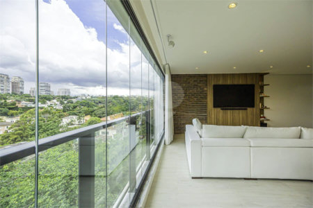 Apartamento à venda com 3 suítes em Cidade Jardim, São Paulo, SP