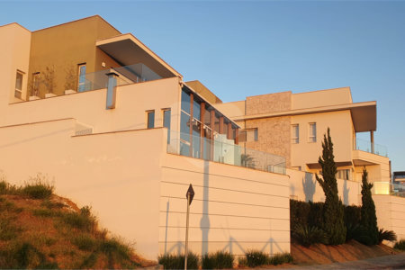 Casa à venda com 4 suítes no condomínio Residencial Jaguary, São José dos Campos - SP