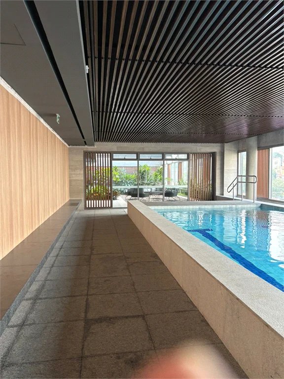 Apartamento à venda com 3 suítes em Alto da Lapa, São Paulo, SP