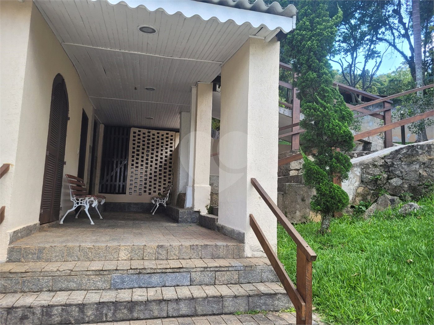 Sítio à venda com 6 quartos, sendo 3 suítes, em Serra da Cantareira, Mairiporã, SP