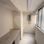 Apartamento à venda com 2 quartos, sendo 1 suíte, em Bela Vista, São Paulo, SP