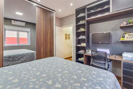 Casa à venda ou para alugar com 4 quartos, sendo 2 suítes, em Jardim Prudência, São Paulo, SP