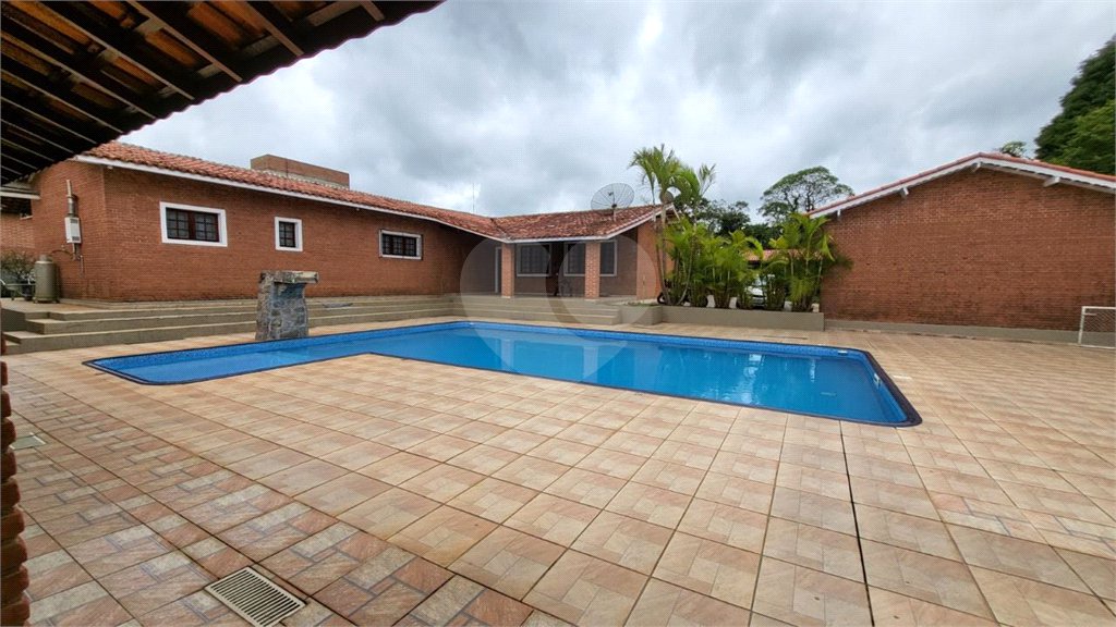 Chácara à venda com 3 quartos, sendo 2 suítes, em Planalto Verde, São Roque, SP