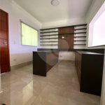 Casa à venda com 3 quartos, sendo 1 suíte,  no condomínio Horto Florestal Villagio, Sorocaba - SP