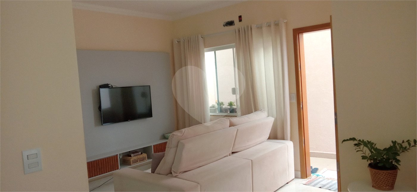Casa Térrea à venda com 3 quartos, sendo 1 suíte, em Residencial Jardins da Catalunha, Atibaia, SP