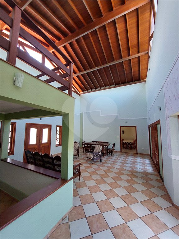 Casa à venda com 4 suítes no condomínio Monte Belo, Salto - SP