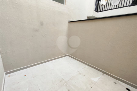 Apartamento à venda com 2 quartos em Vila Vitório Mazzei, São Paulo, SP
