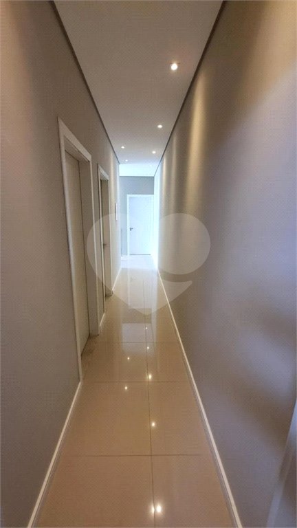 Casa à venda com 3 quartos, sendo 1 suíte, em Jardim Novo Mundo, Várzea Paulista, SP