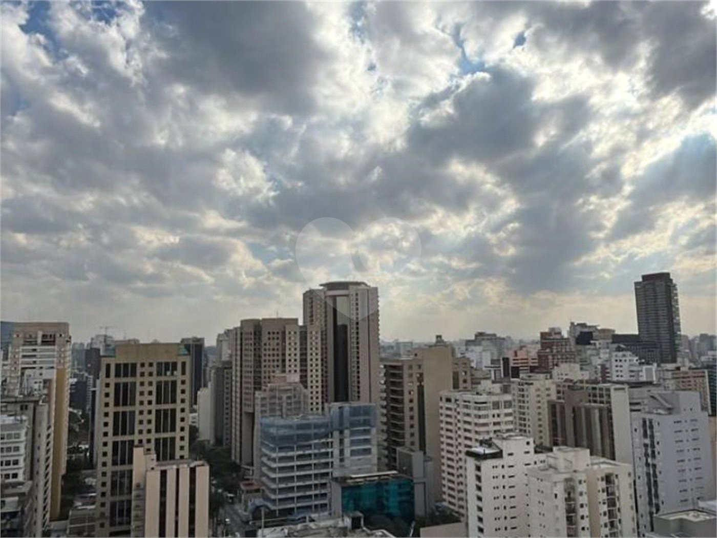 Studio de Alto Padrão no Cobiçado JK Square, Itaim Bibi | 42m², 1 Vaga