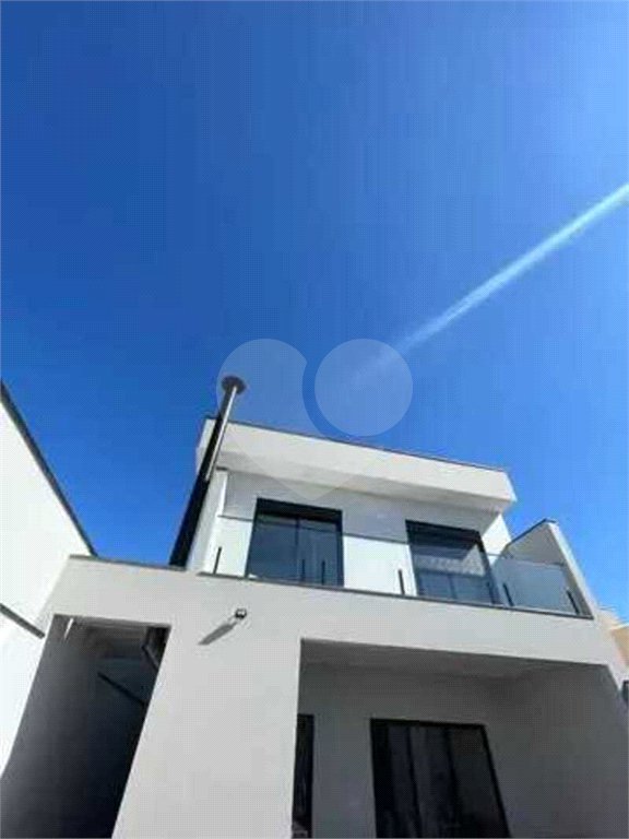 Casa à venda com 3 quartos, sendo 1 suíte, no condomínio Residencial Villagio Wanel, Sorocaba - SP