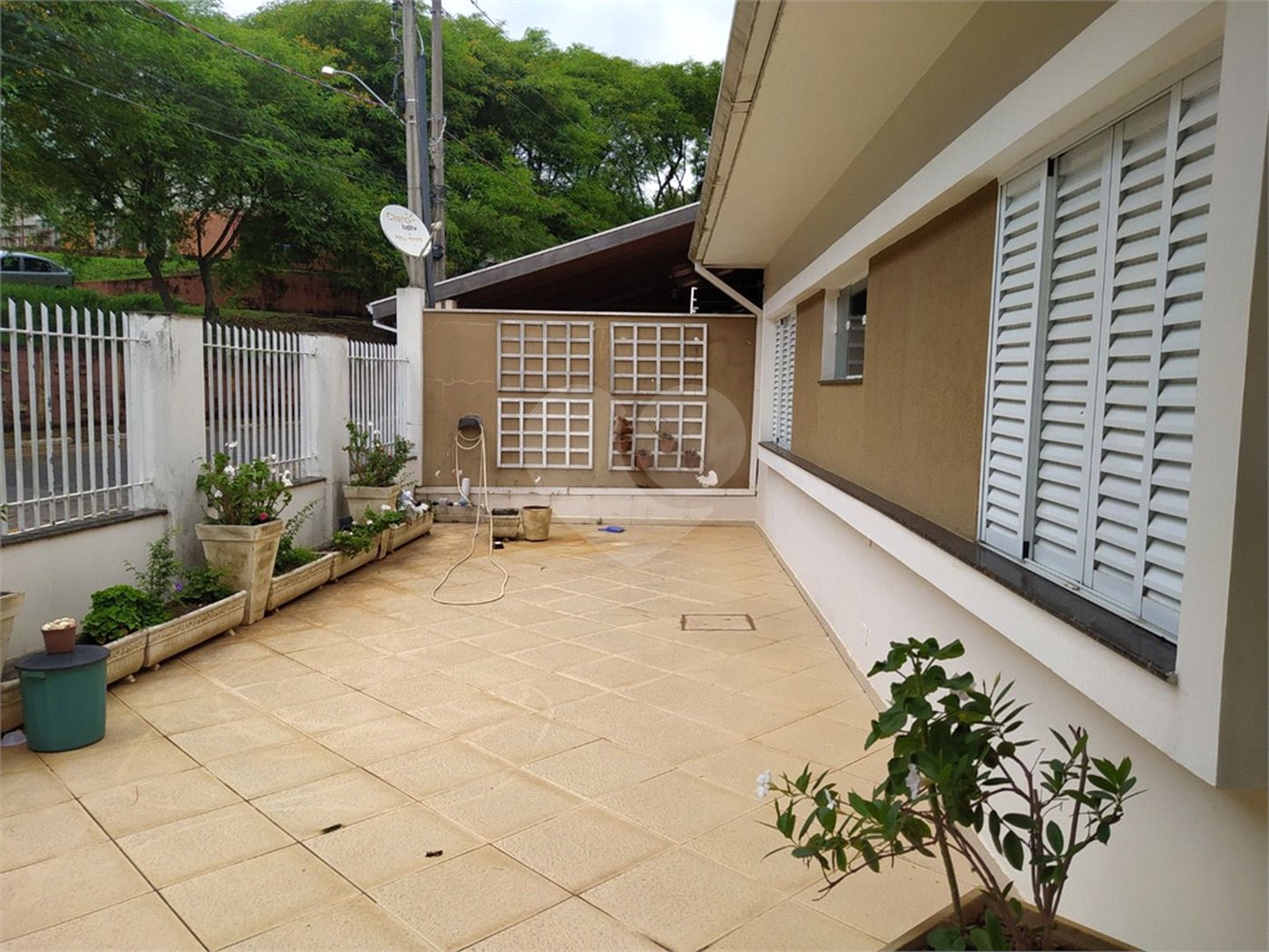 Casa à venda ou para alugar com 6 quartos, sendo 1 suíte, em Vila Junqueira, São Roque, SP