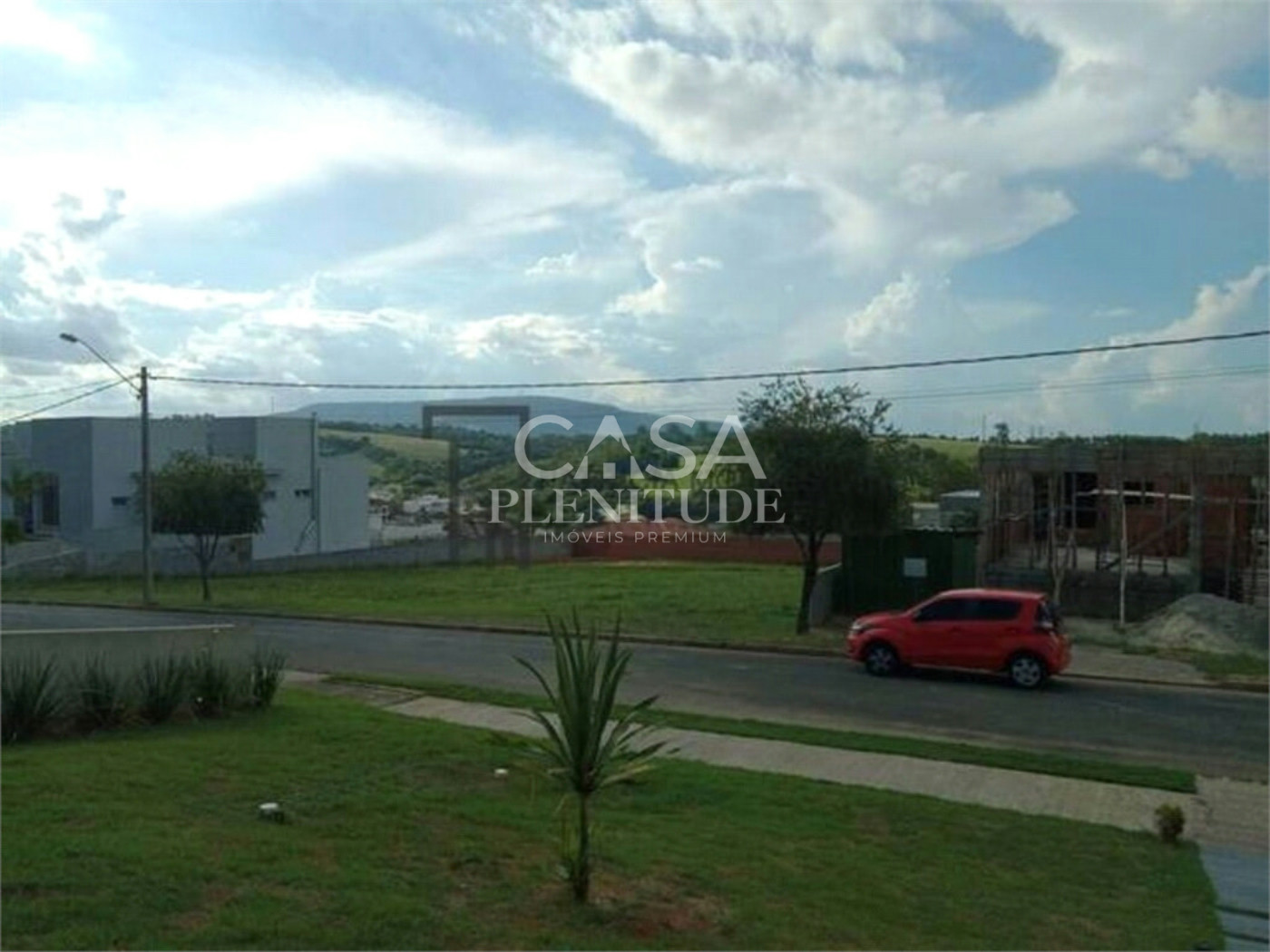 Casa em condomínio à venda com 3 quartos, sendo 1 suíte, em Village Ipanema, Araçoiaba da Serra, SP