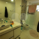 Casa à venda com 3 quartos, sendo 2 suítes,  em Vila Galvão, Guarulhos, SP