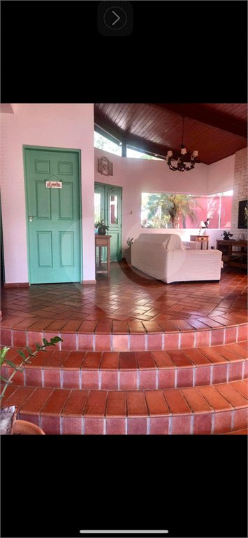 Casa à venda com 3 suítes no condomínio Chacarás Bela Vista, Mairiporã - SP