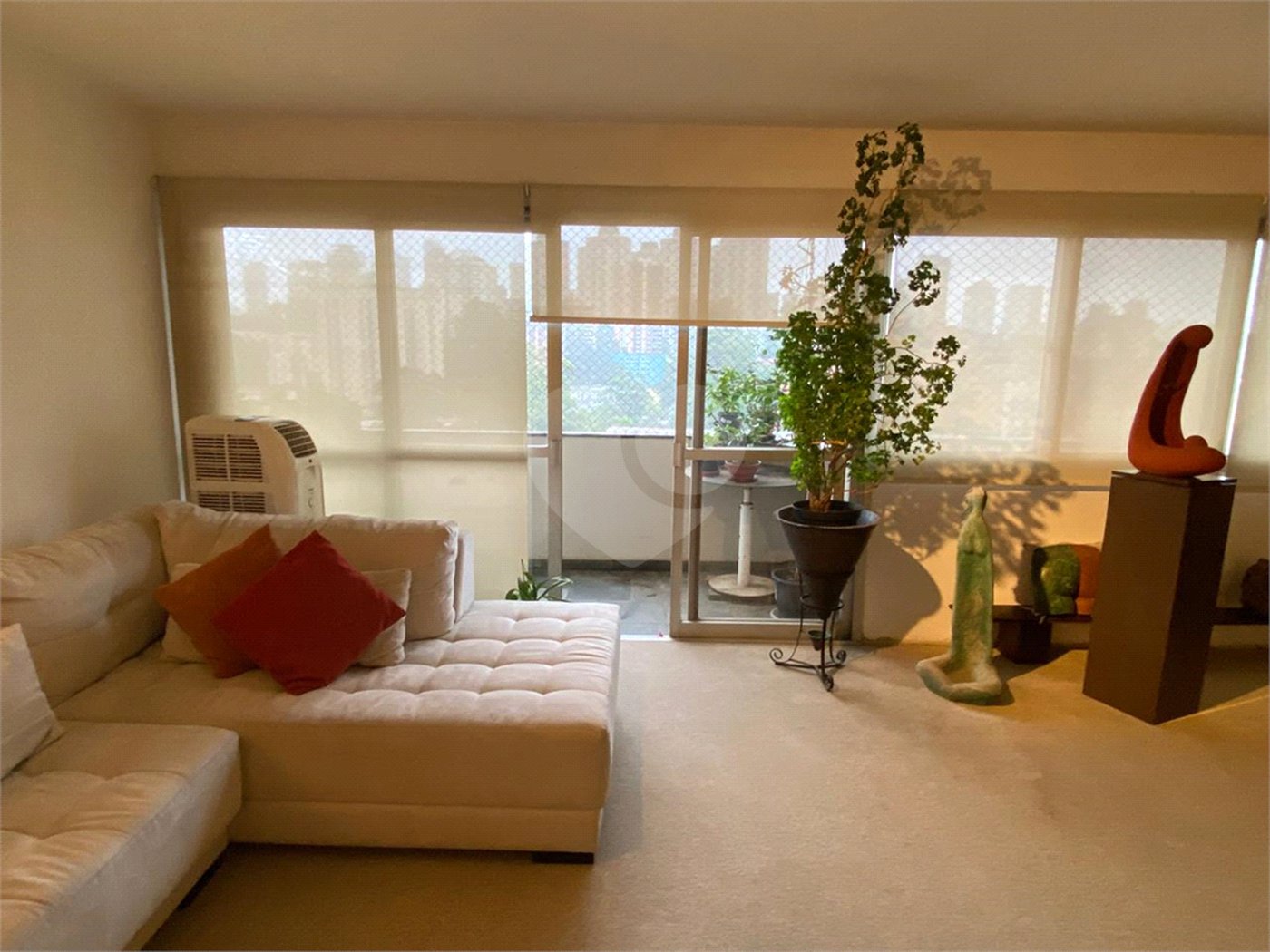 Apartamento à venda com 3 quartos, sendo 1 suíte, em Morumbi, São Paulo, SP