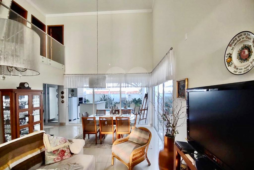 Casa à venda com 3 suítes no condomínio Aldeia da Mata, Votorantim - SP