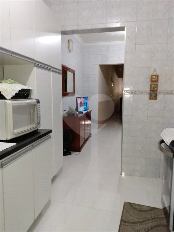 Sobrado à venda com 3 quartos, sendo 1 suíte, em Tremembé, São Paulo, SP