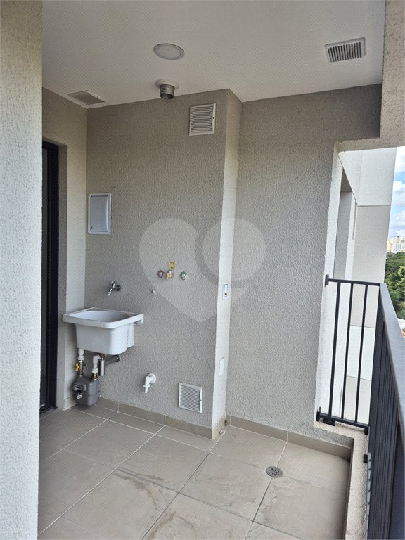 Apartamento à venda com 3 quartos, sendo 1 suíte, em Vila Anastácio, São Paulo, SP