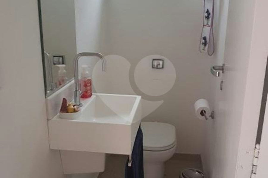 Casa à venda com 4 quartos, sendo 3 suítes,  em Tremembé, São Paulo, SP