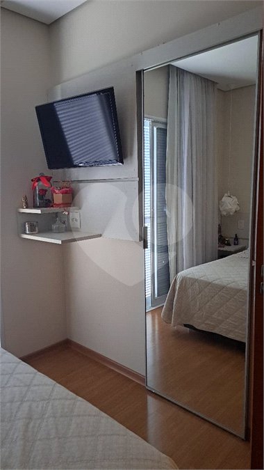 Casa à venda com 4 quartos, sendo 3 suítes,  no condomínio Res. Luzern, Campinas - SP