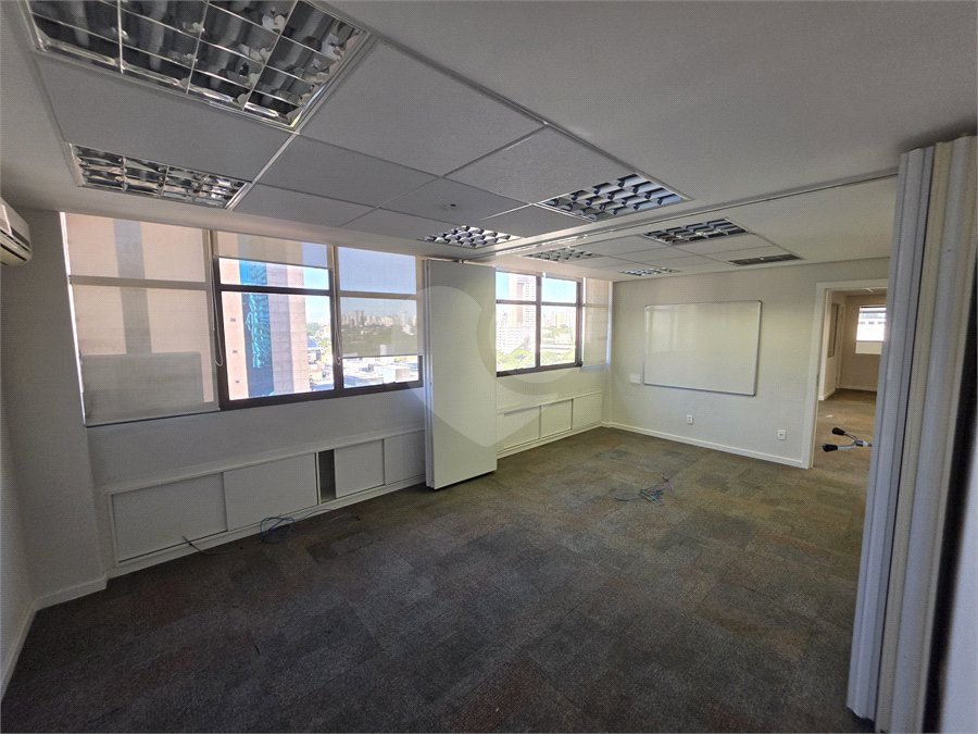 Sala à venda ou para alugar em Vila Olímpia, São Paulo, SP