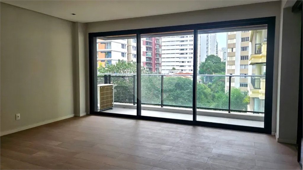 Apartamento para alugar com 3 quartos, sendo 1 suíte,  em Sumaré, São Paulo, SP