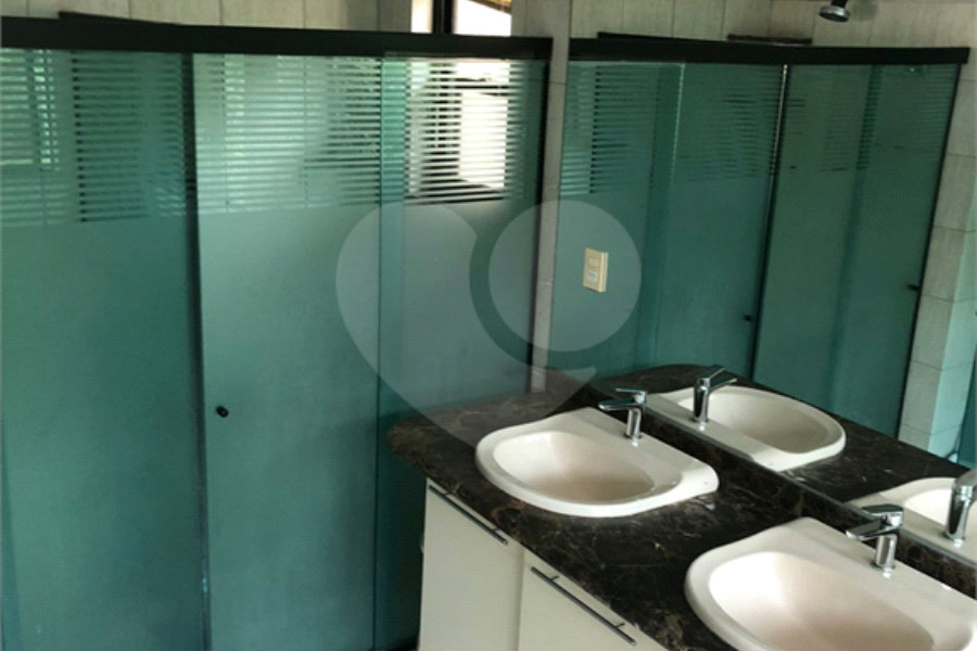 Casa à venda com 5 suítes no condomínio Alpes da Cantareira, Mairiporã - SP